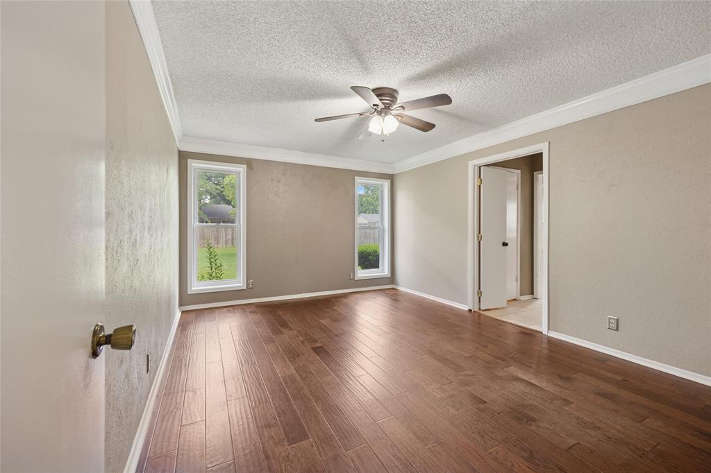 Benbrook, Texas 76126, United States, 3 Bedrooms Bedrooms, ,2 BathroomsBathrooms,Residential,Active,162827