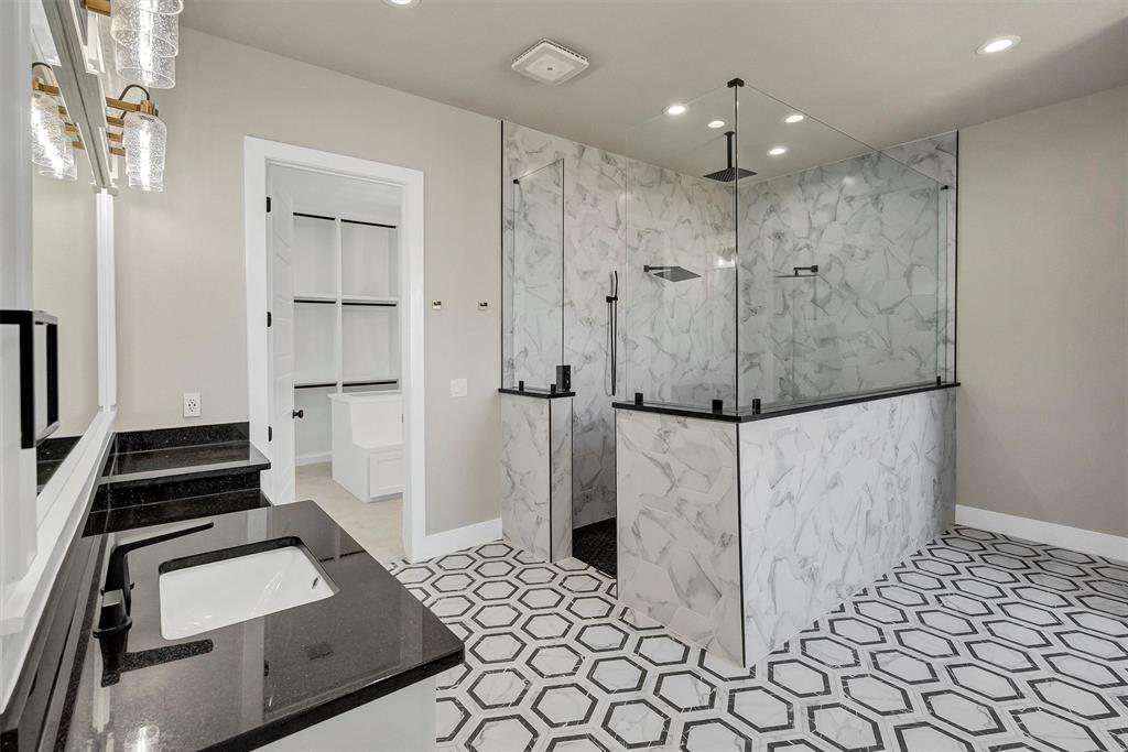 Bella Flora Ph 9 - Residential