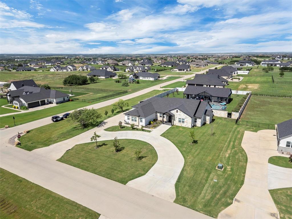 Bella Flora Ph 9 - Residential