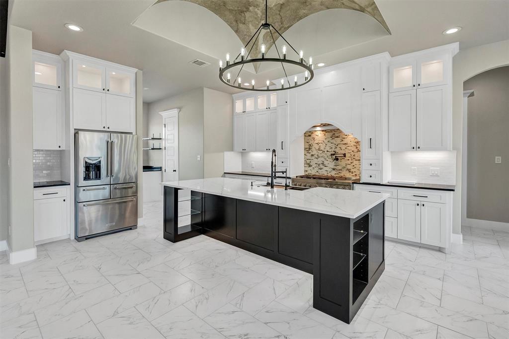 Bella Flora Ph 9 - Residential