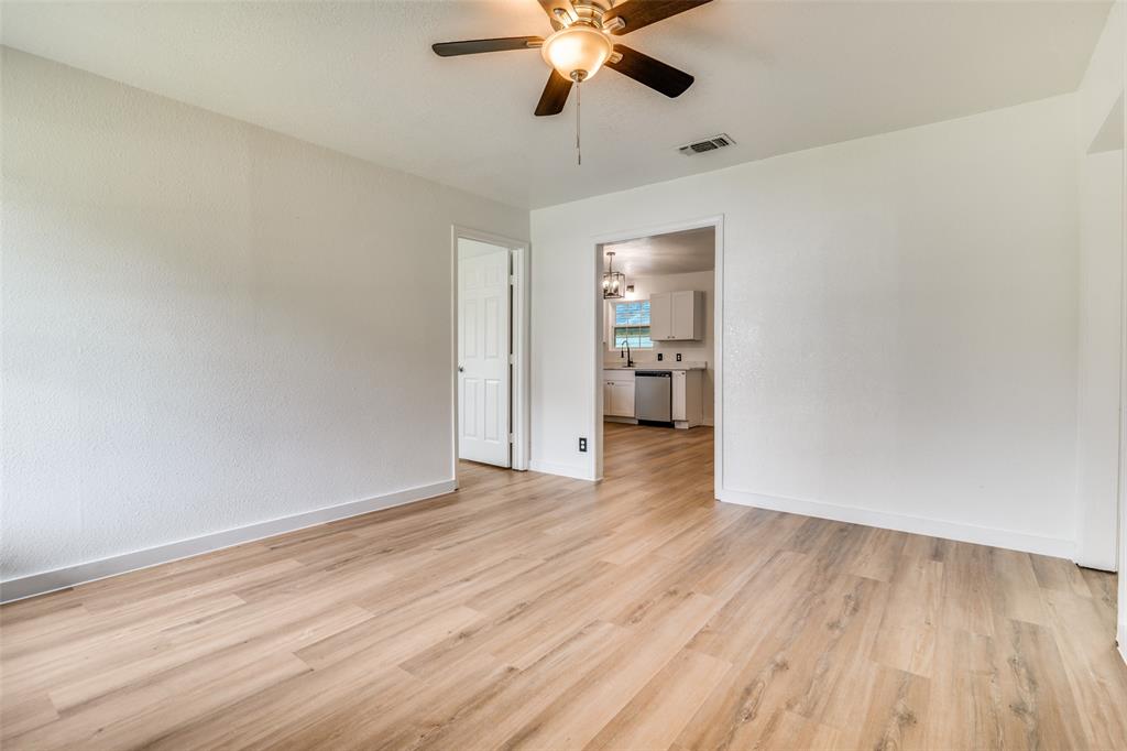 S4420 ORIG TOWN OF QUINLAN - Residential