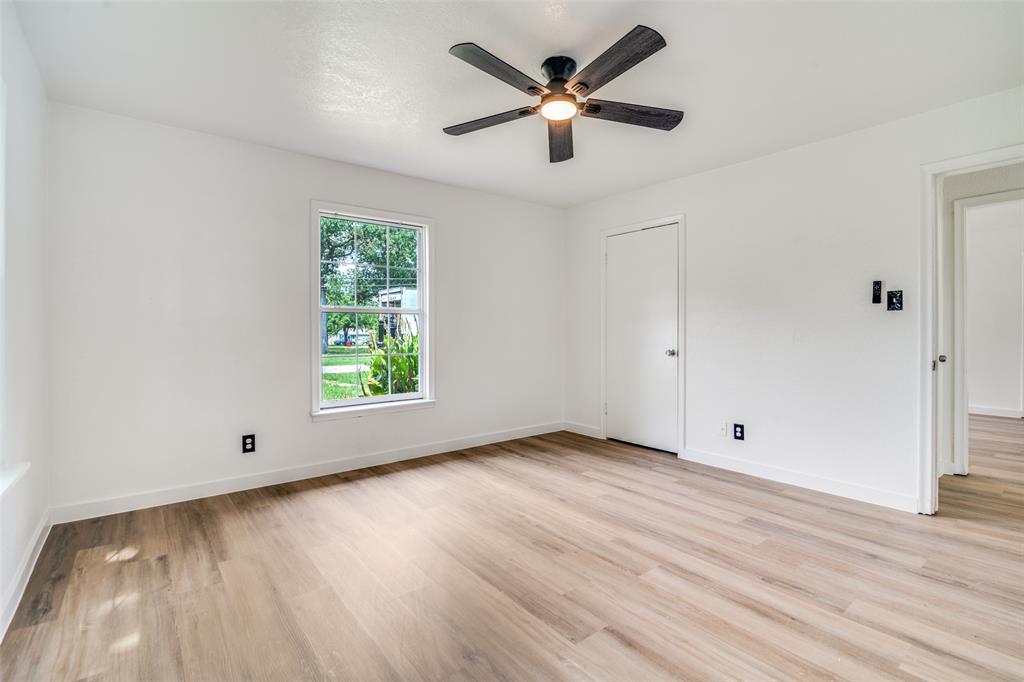 S4420 ORIG TOWN OF QUINLAN - Residential