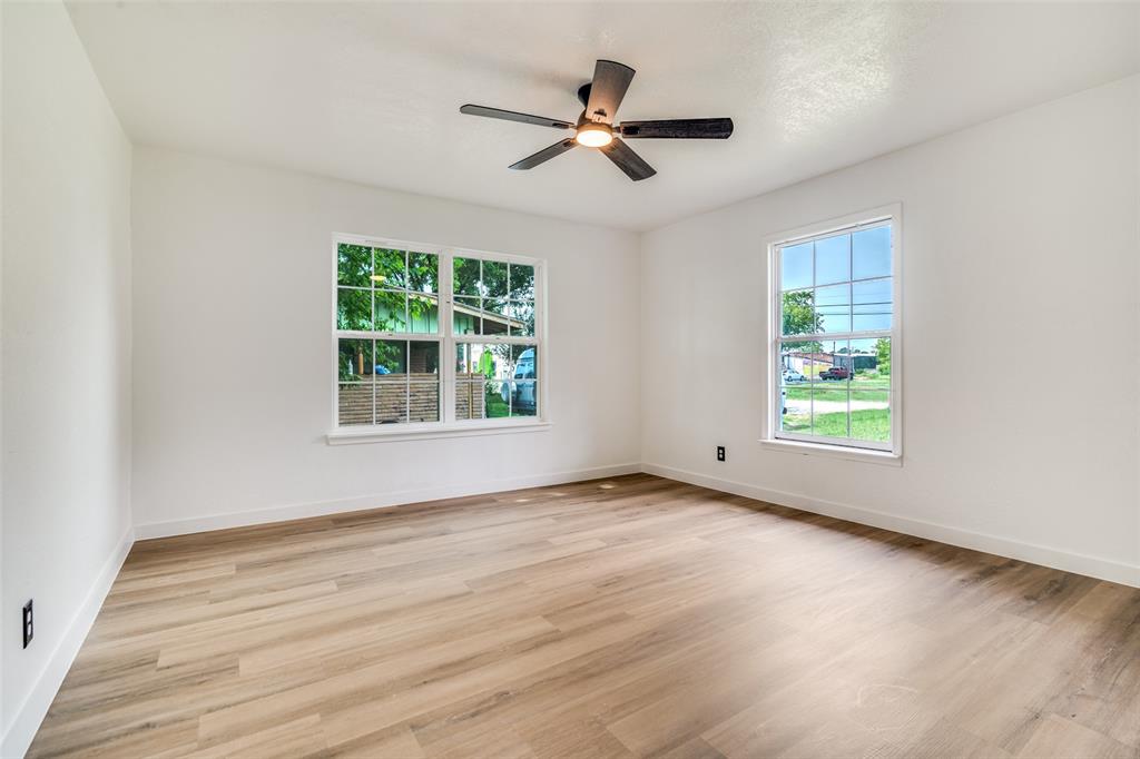 S4420 ORIG TOWN OF QUINLAN - Residential