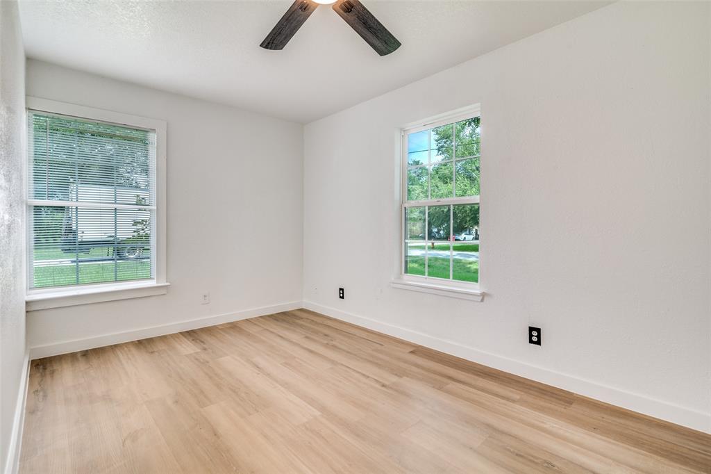 S4420 ORIG TOWN OF QUINLAN - Residential