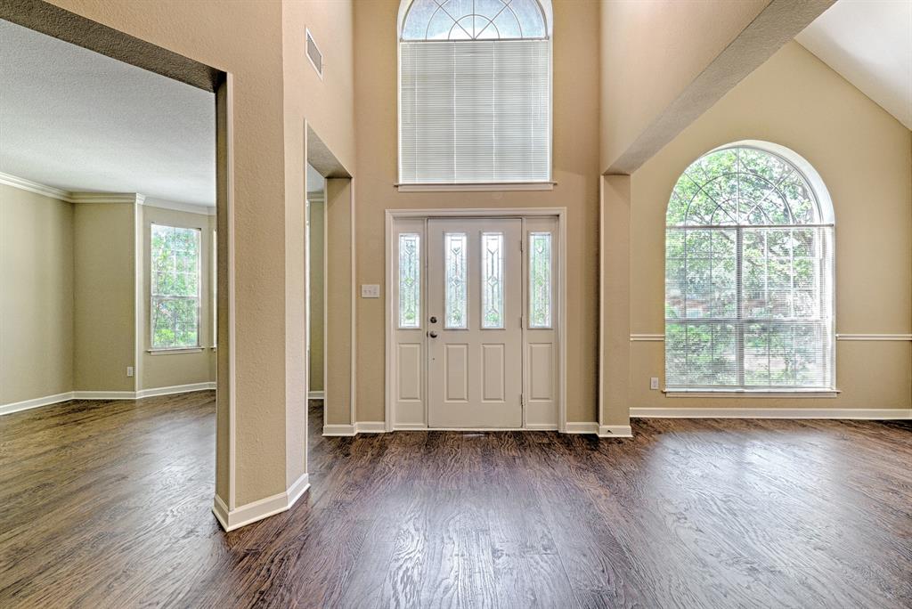 4101 Sun Meadows Street