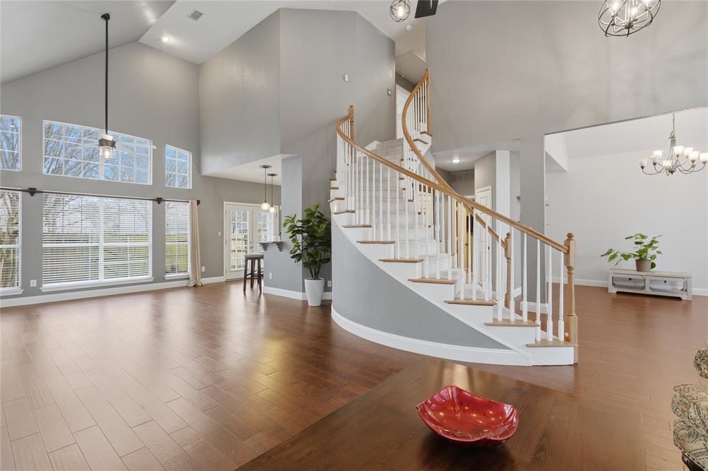 5009 Quail Ridge Drive