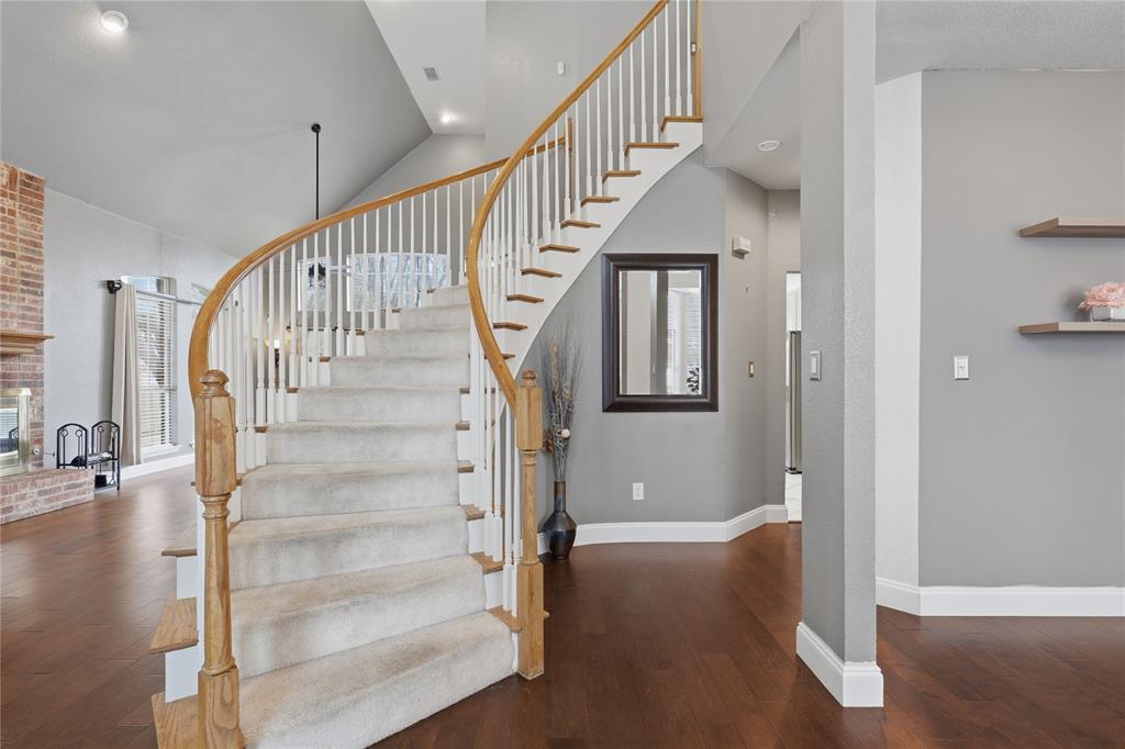 5009 Quail Ridge Drive