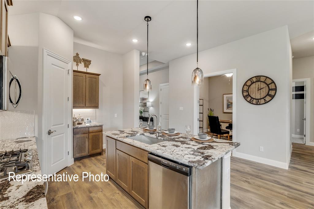 2512 Brandi Lane
