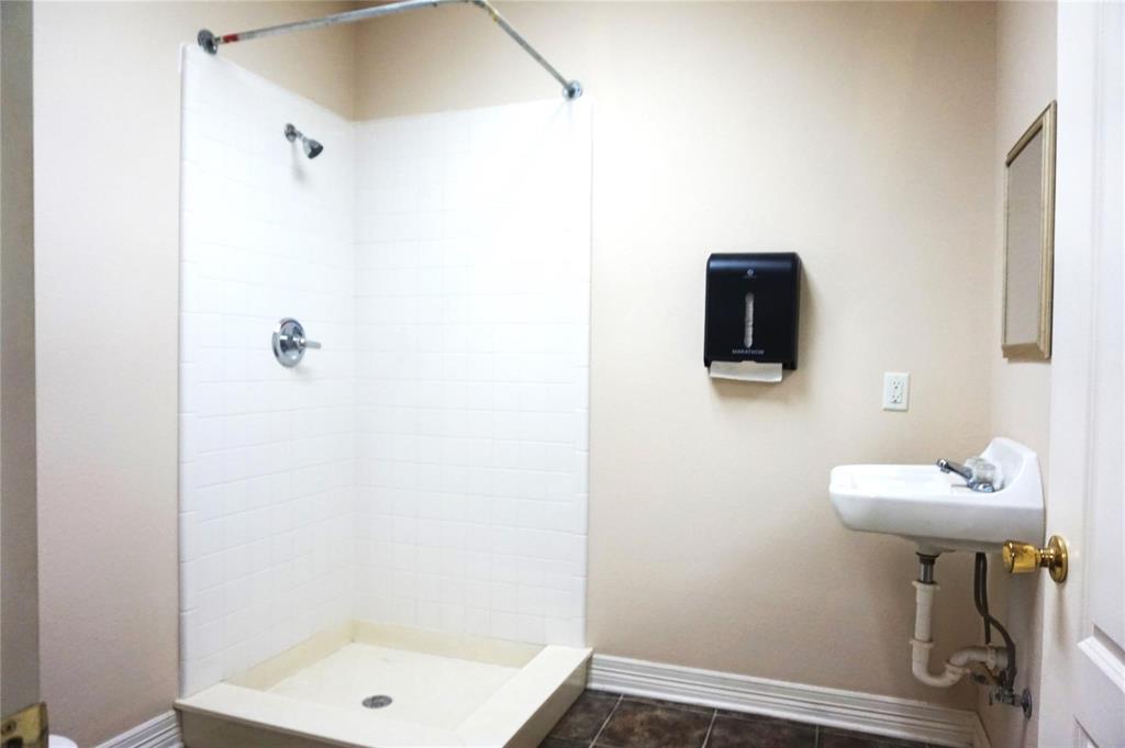 Otp Sherman - Residential Lease