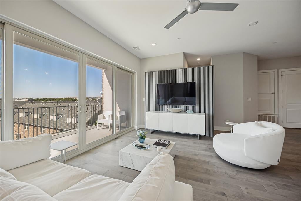 15875 Spectrum Drive 4105