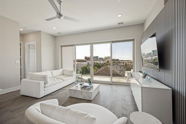 15875 SPECTRUM DR UNIT 4105, ADDISON, TX 75001 - Image d70df7a0adadb658e5329902dc2c2f3e/3363597510