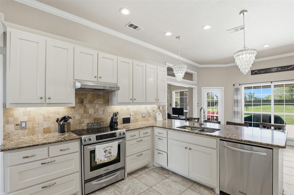 Oak Manor - Residential