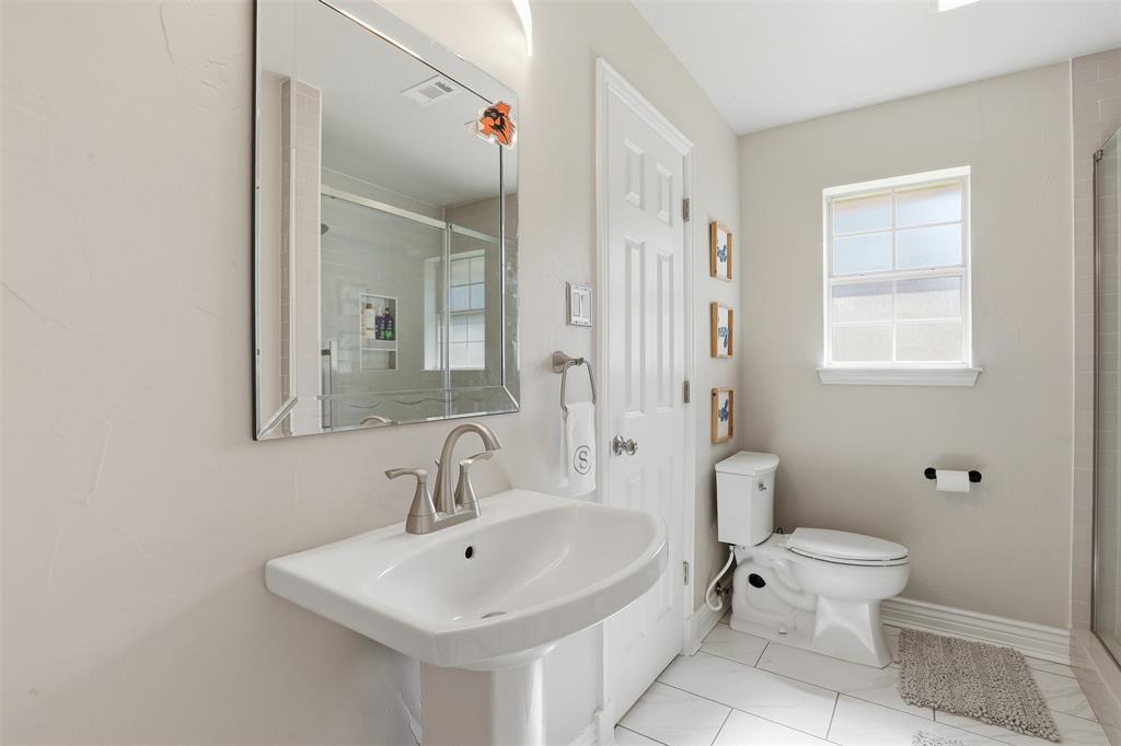 Oak Manor - Residential