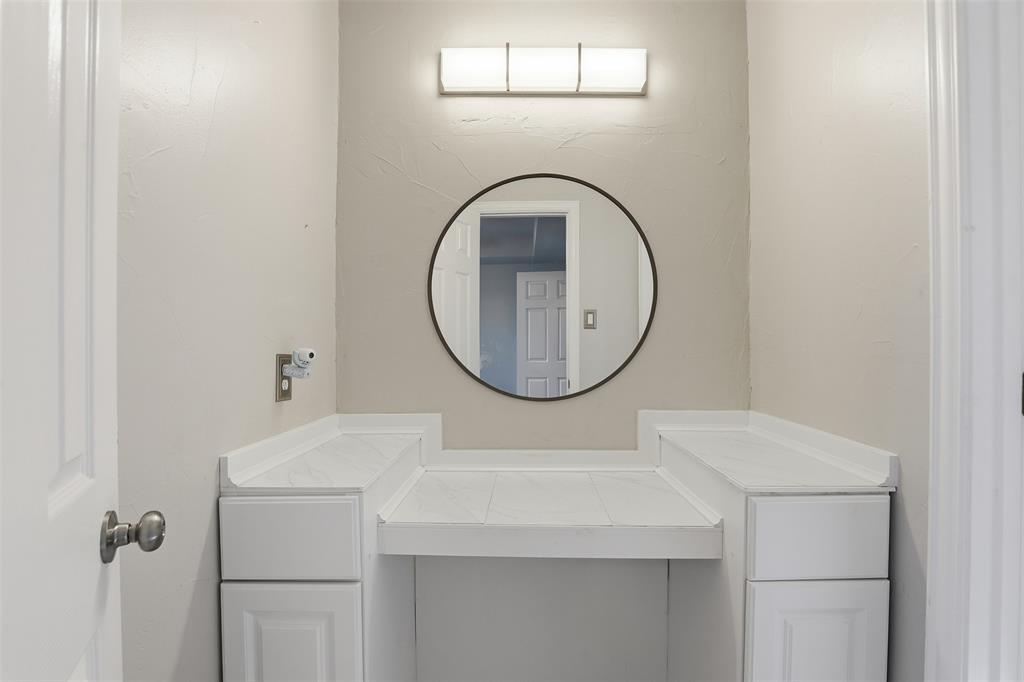 Oak Manor - Residential