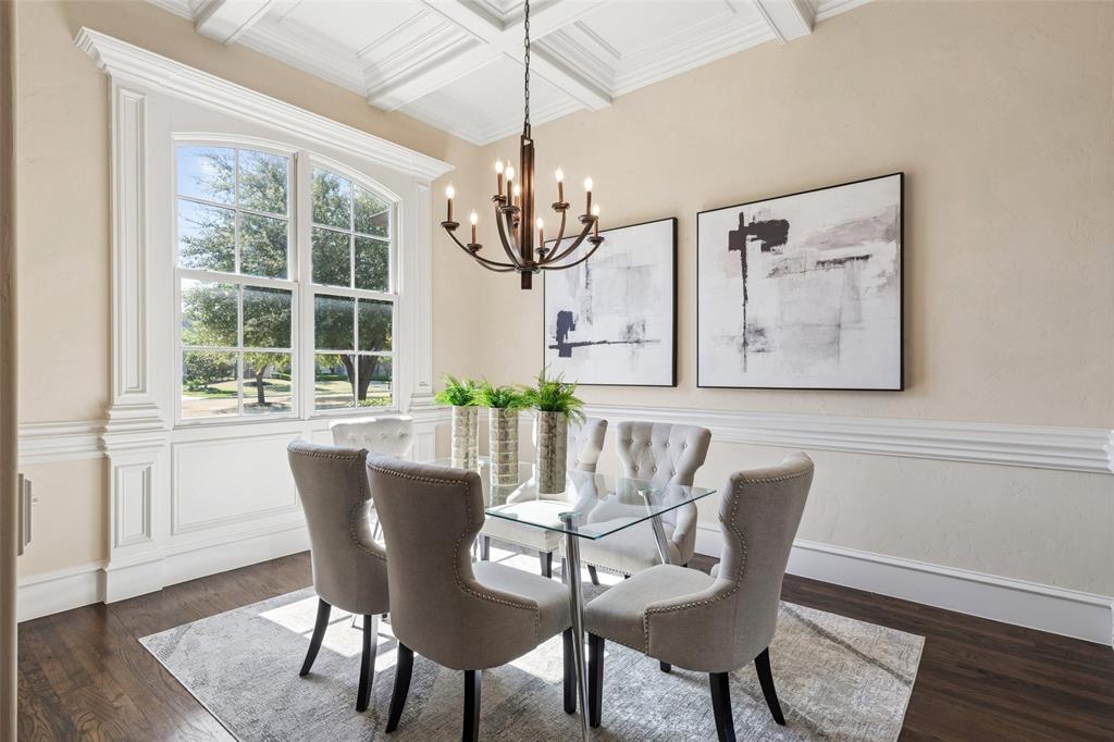 2284 Courtland Drive