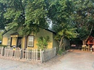 901 Davis Street