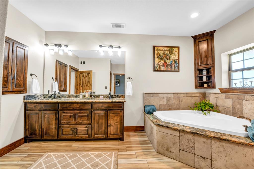 Paradise Oaks - Residential