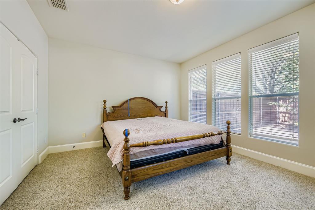 2600 Piazza Court 5