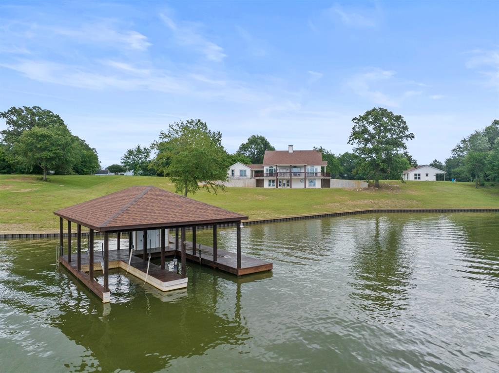 Paradise Village - Residential