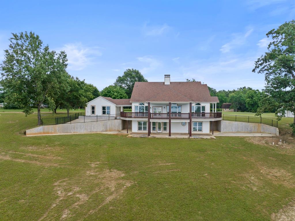 Paradise Village - Residential