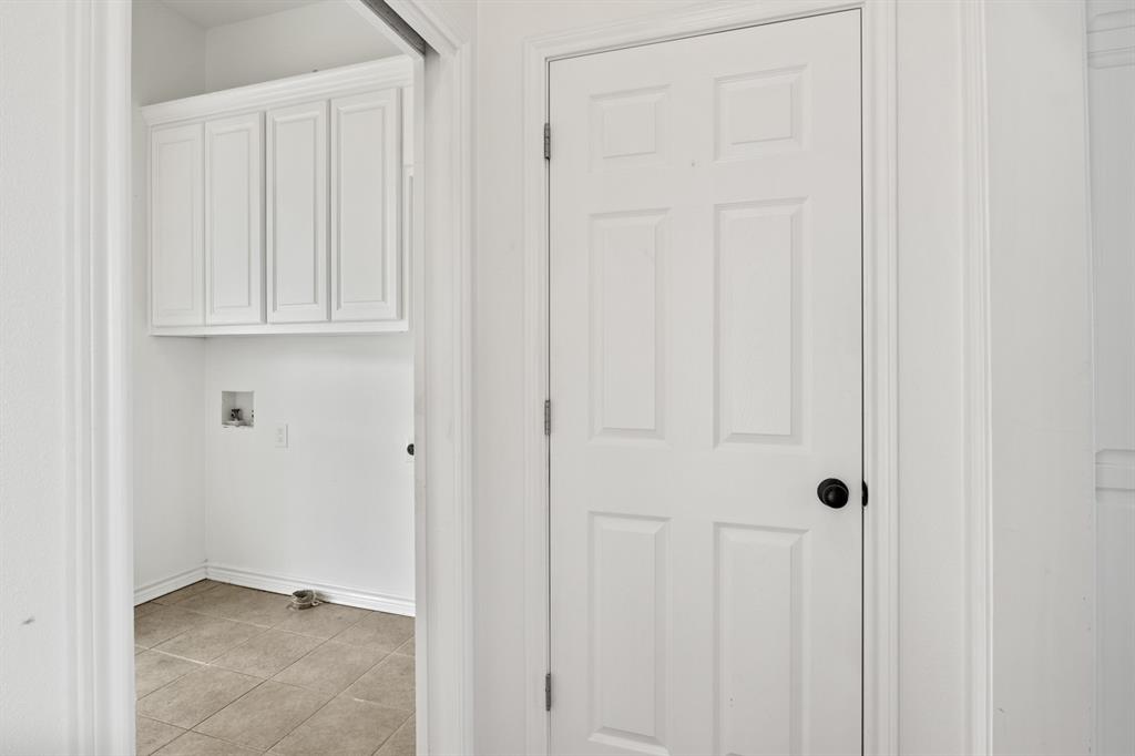 Paradise Village - Residential