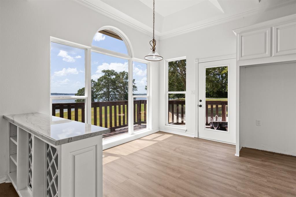 Paradise Village - Residential