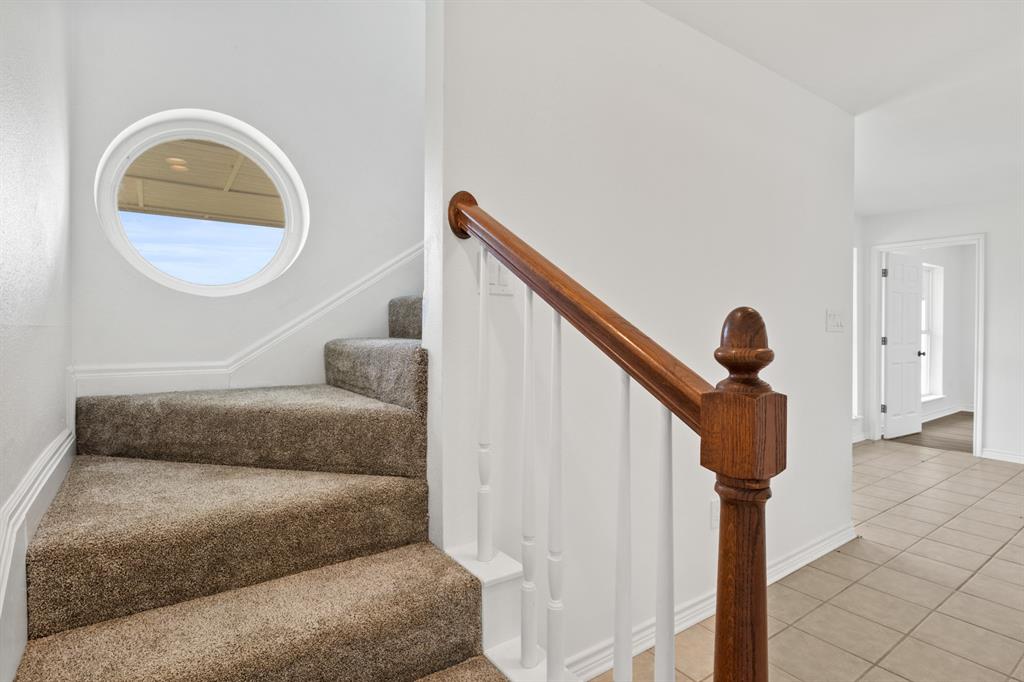 Paradise Village - Residential