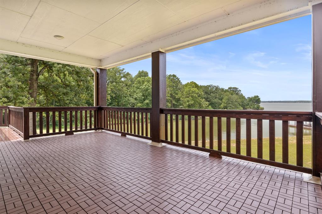 Paradise Village - Residential