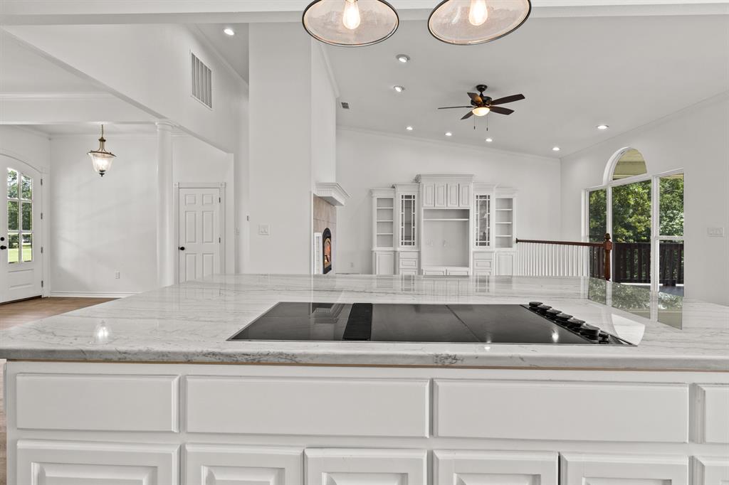 Paradise Village - Residential