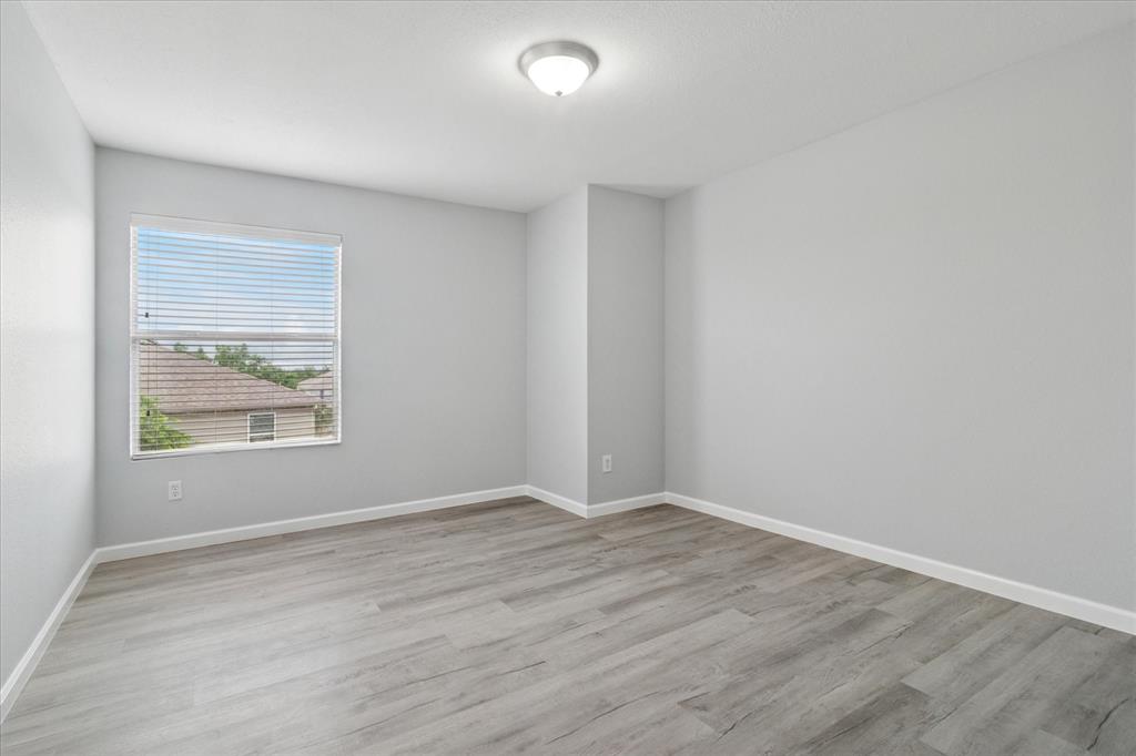 Creek Hollow 01 - Residential