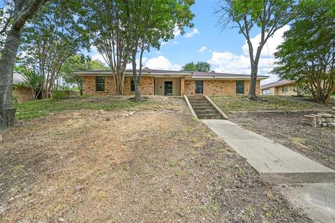 A home in DeSoto