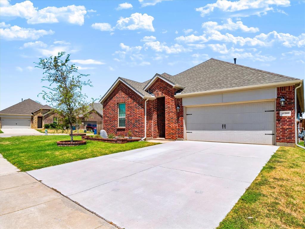 11203 Hawks Landing Drive