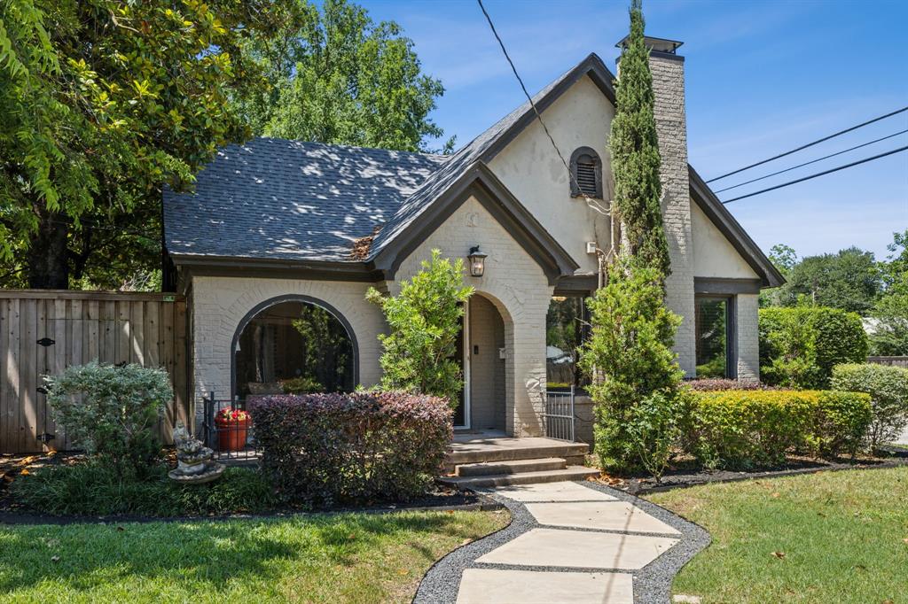5327 Bradford Drive