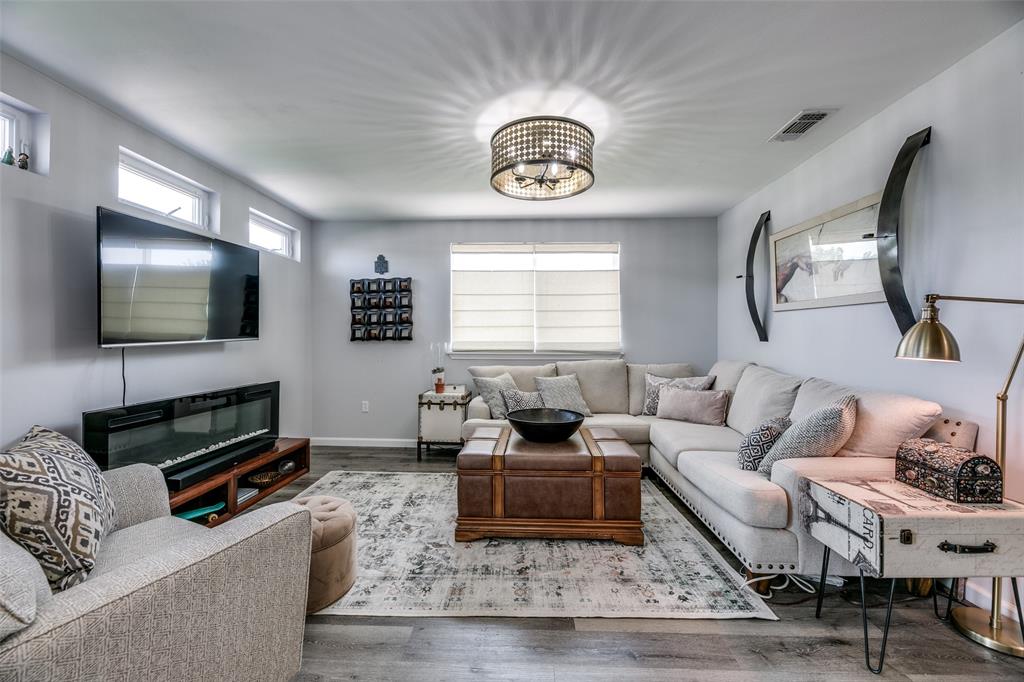 Forney Rev - Commercial Sale