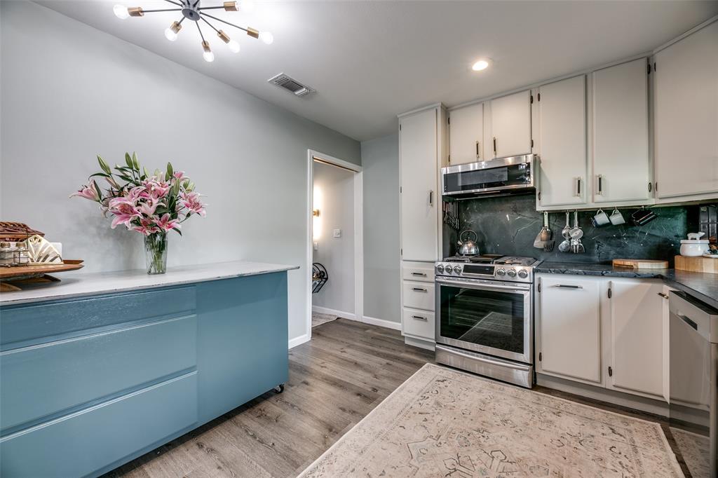 Forney Rev - Commercial Sale