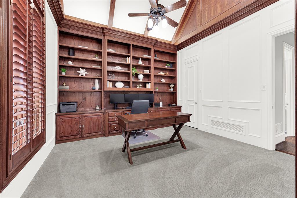 Meadows Of Willow Bend - Residential