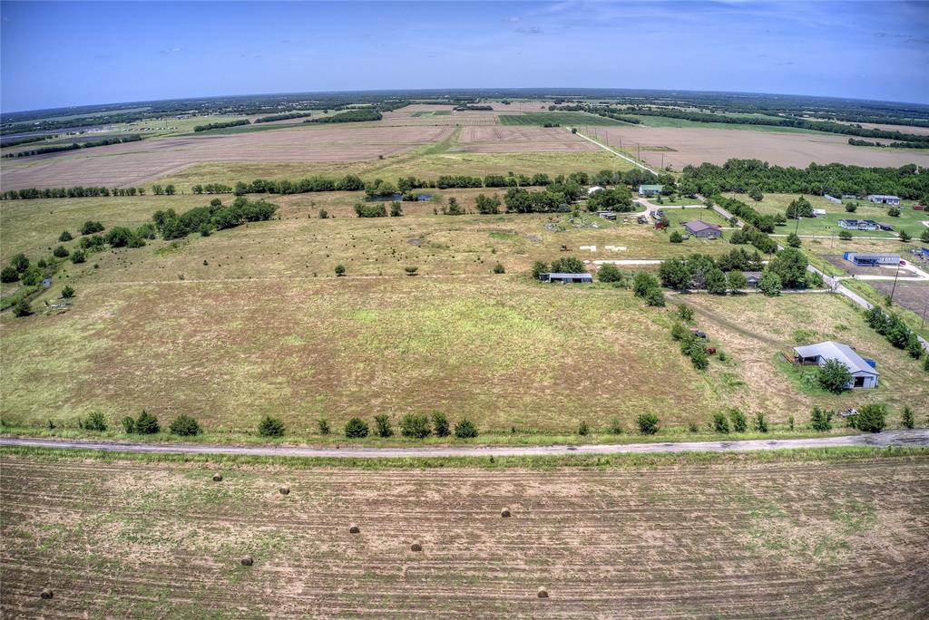 718 County Road 1063