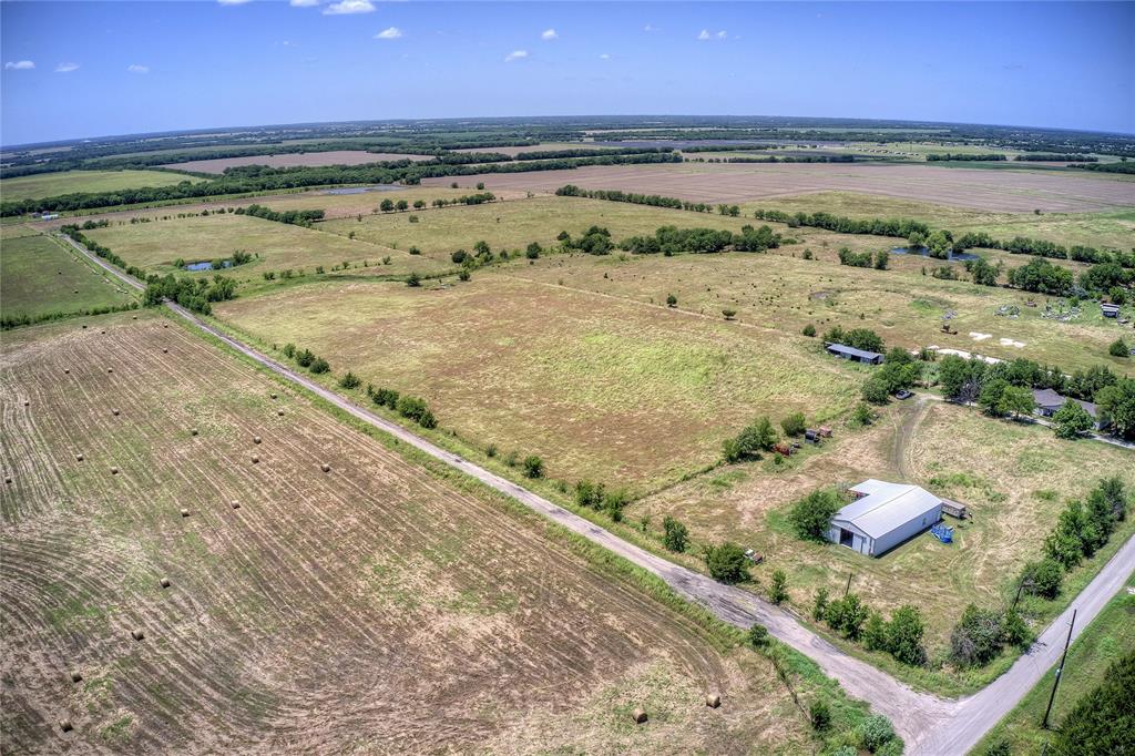 718 County Road 1063