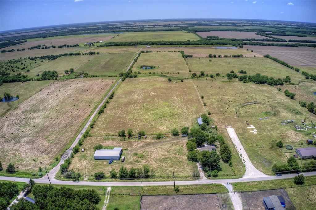 718 County Road 1063