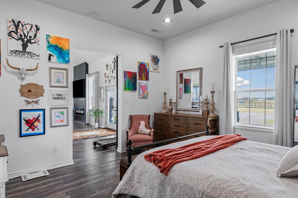 Wills Point - Residential