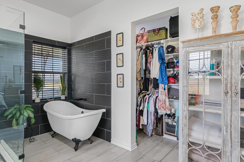 Wills Point - Residential