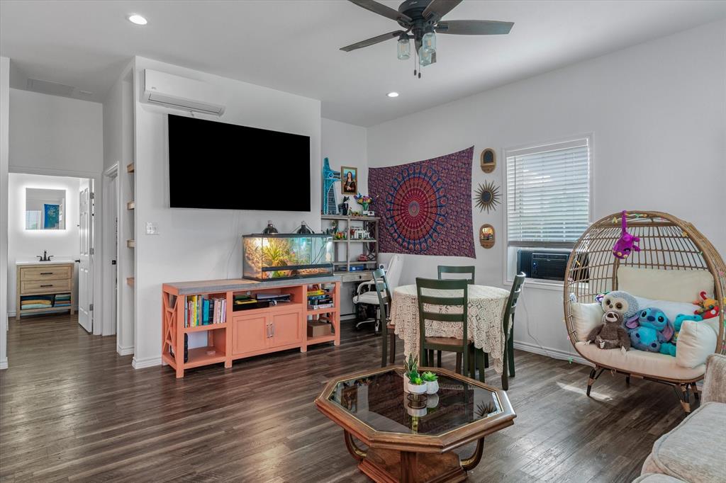 Wills Point - Residential