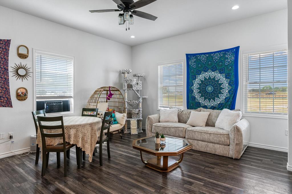 Wills Point - Residential