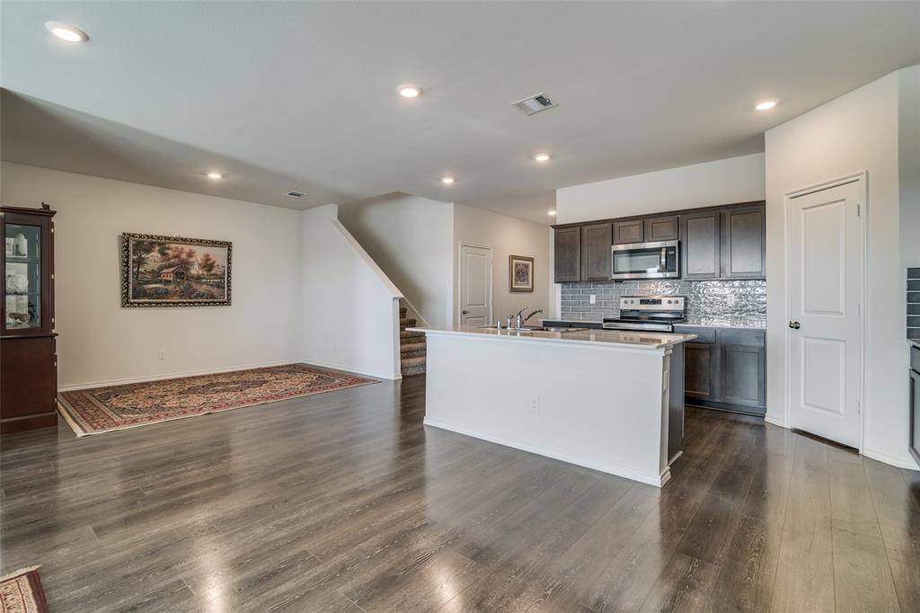 Magnolia Ph 7 - Residential