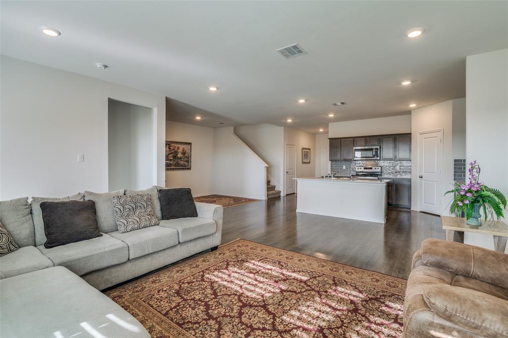 Magnolia Ph 7 - Residential