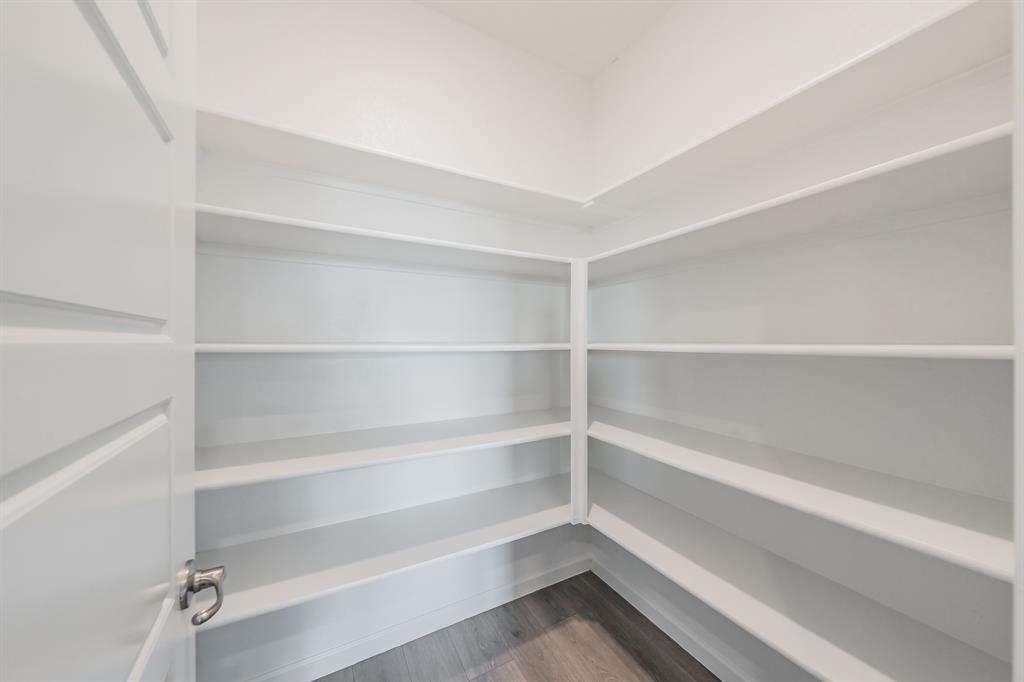 1221 Coralberry Drive