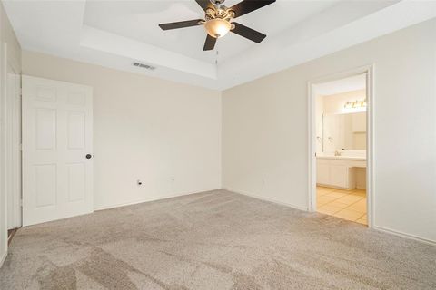 Tiny photo for 926 Meadow Circle S, Keller, TX 76248 (MLS # 21095518)