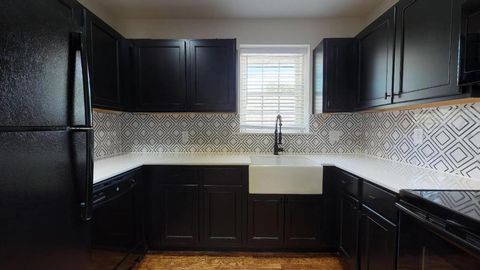 Photo of 5506 Miller Avenue #202, Dallas, TX 75206 (MLS # 21170394)