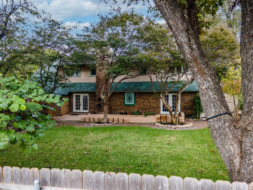 207 Summit Ridge Drive