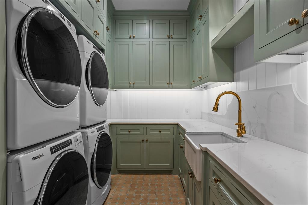 Mockingbird Lane Add - Residential